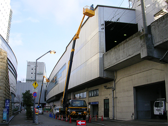 JR金沢駅